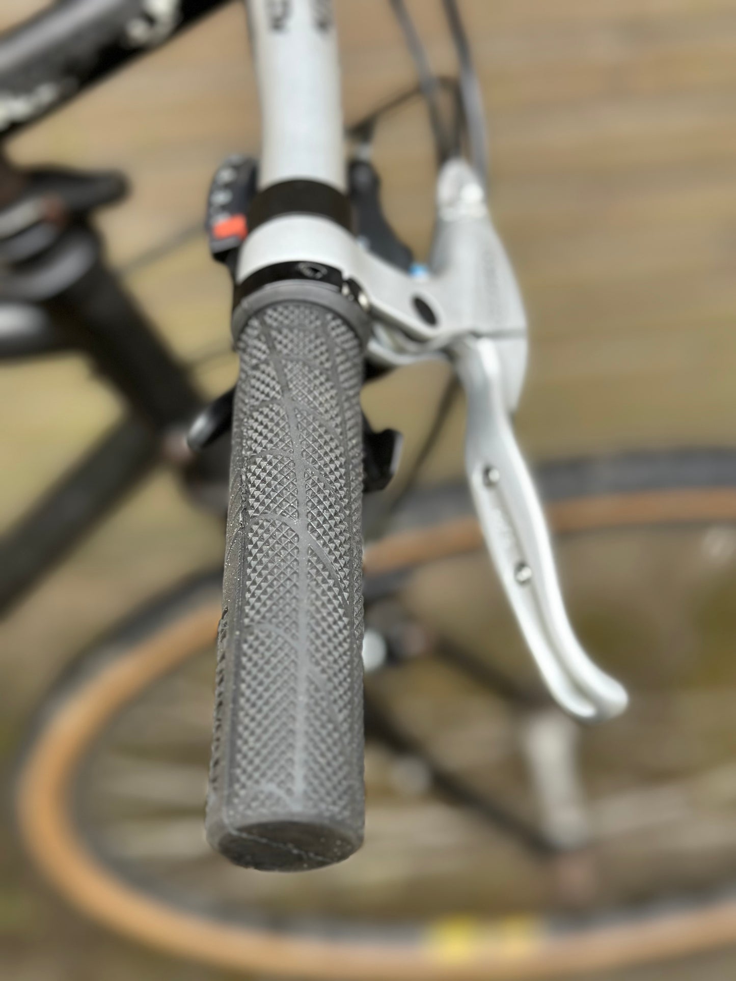 Gravel Commuter bicycle (Trek?) 59cm