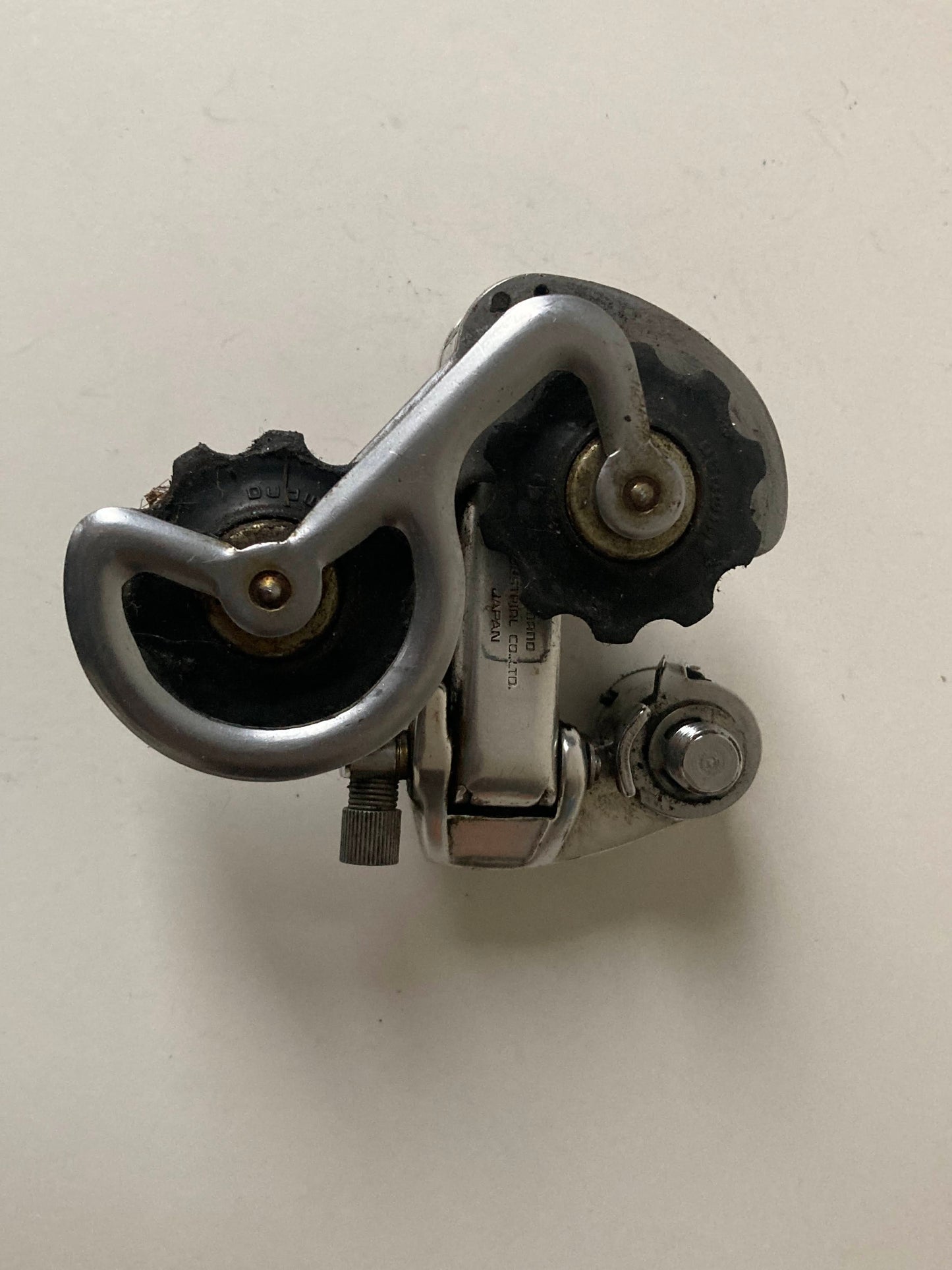Shimano 600 rear derailleur friction umwerfer