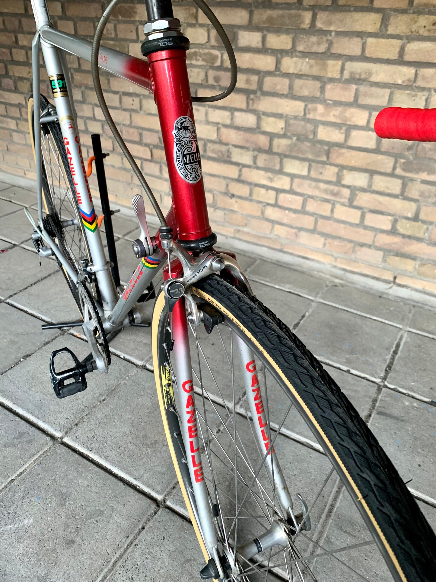 Gazelle Race Trophy 60 cm Shimano 105