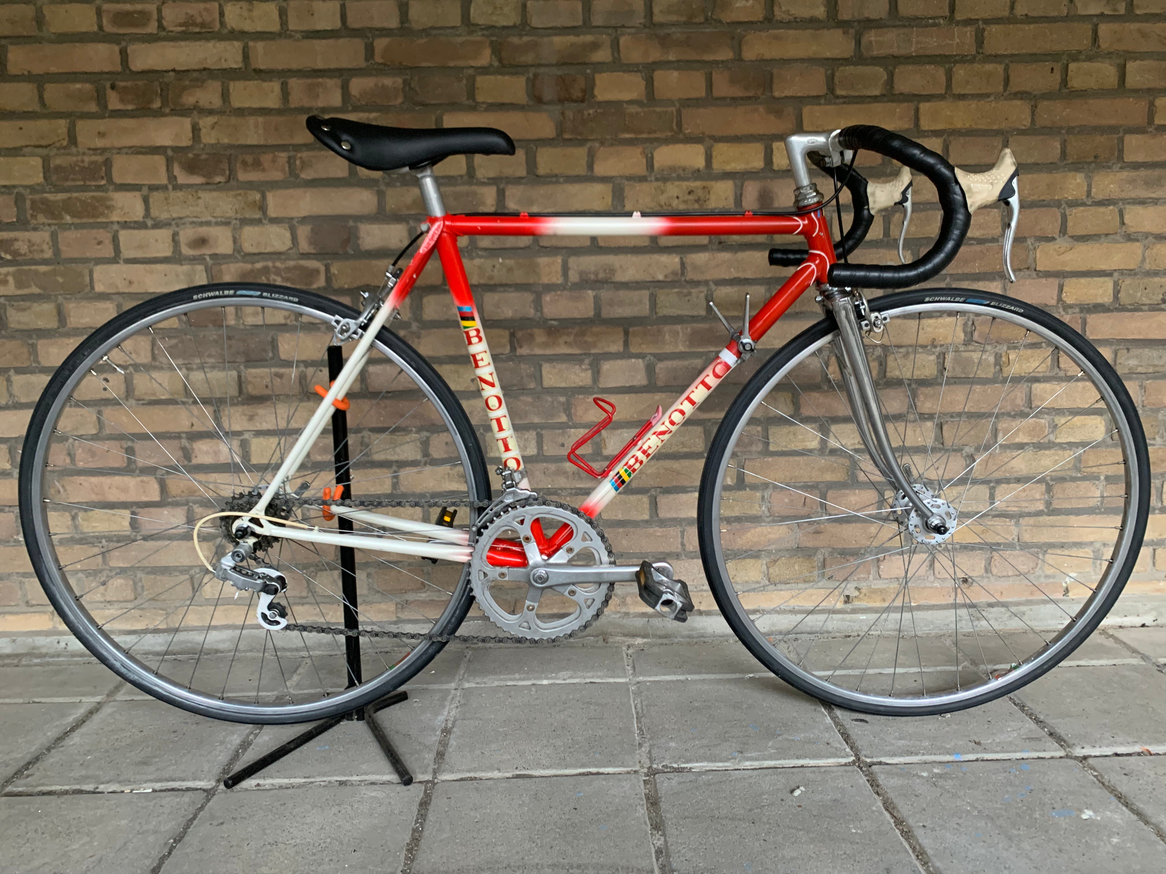 Benotto store road bike