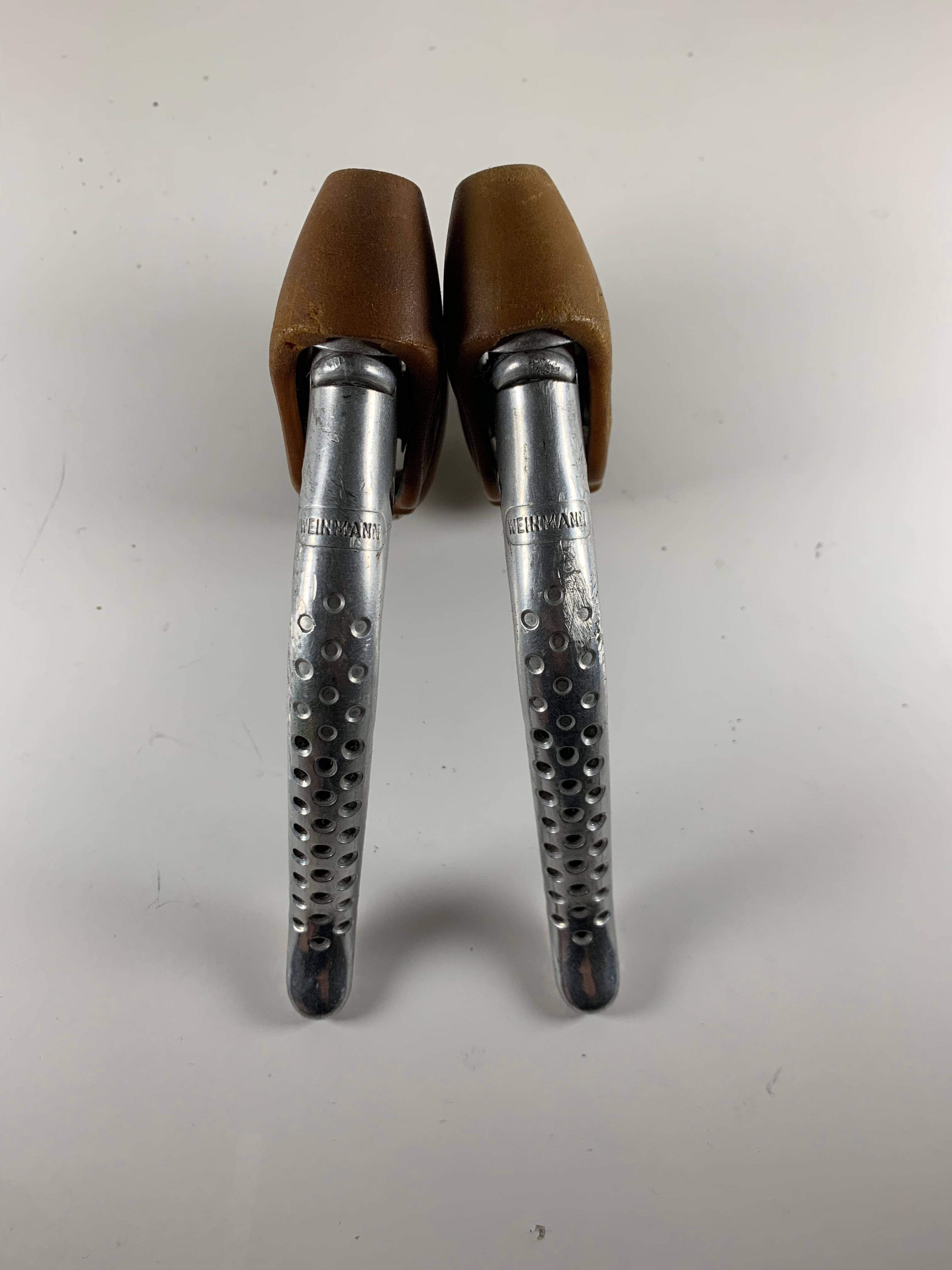 Non aero best sale brake levers