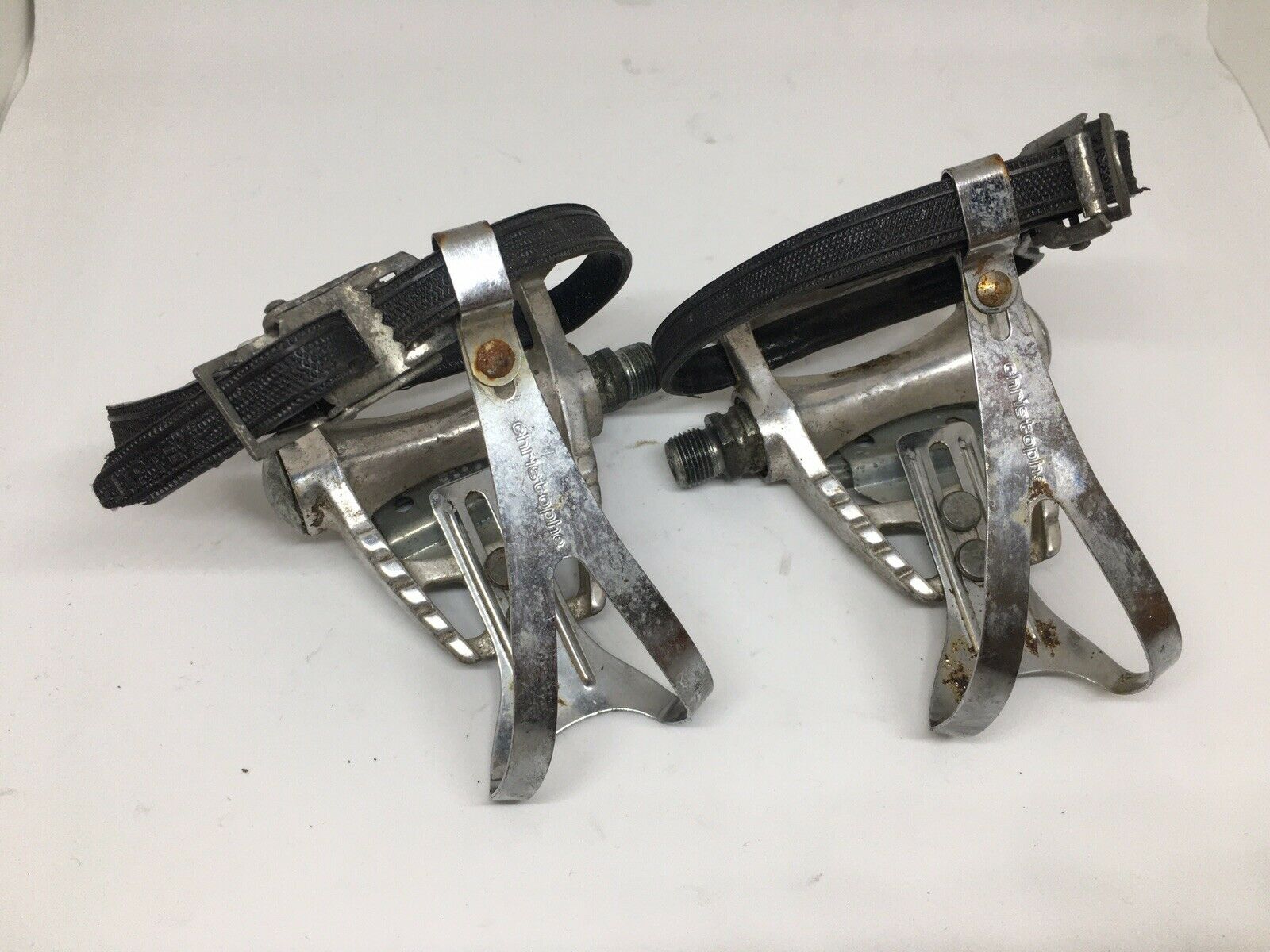 maillard cxc pedals Malliard CxC pedals complete with toeclips – Retro Bike Rotterdam