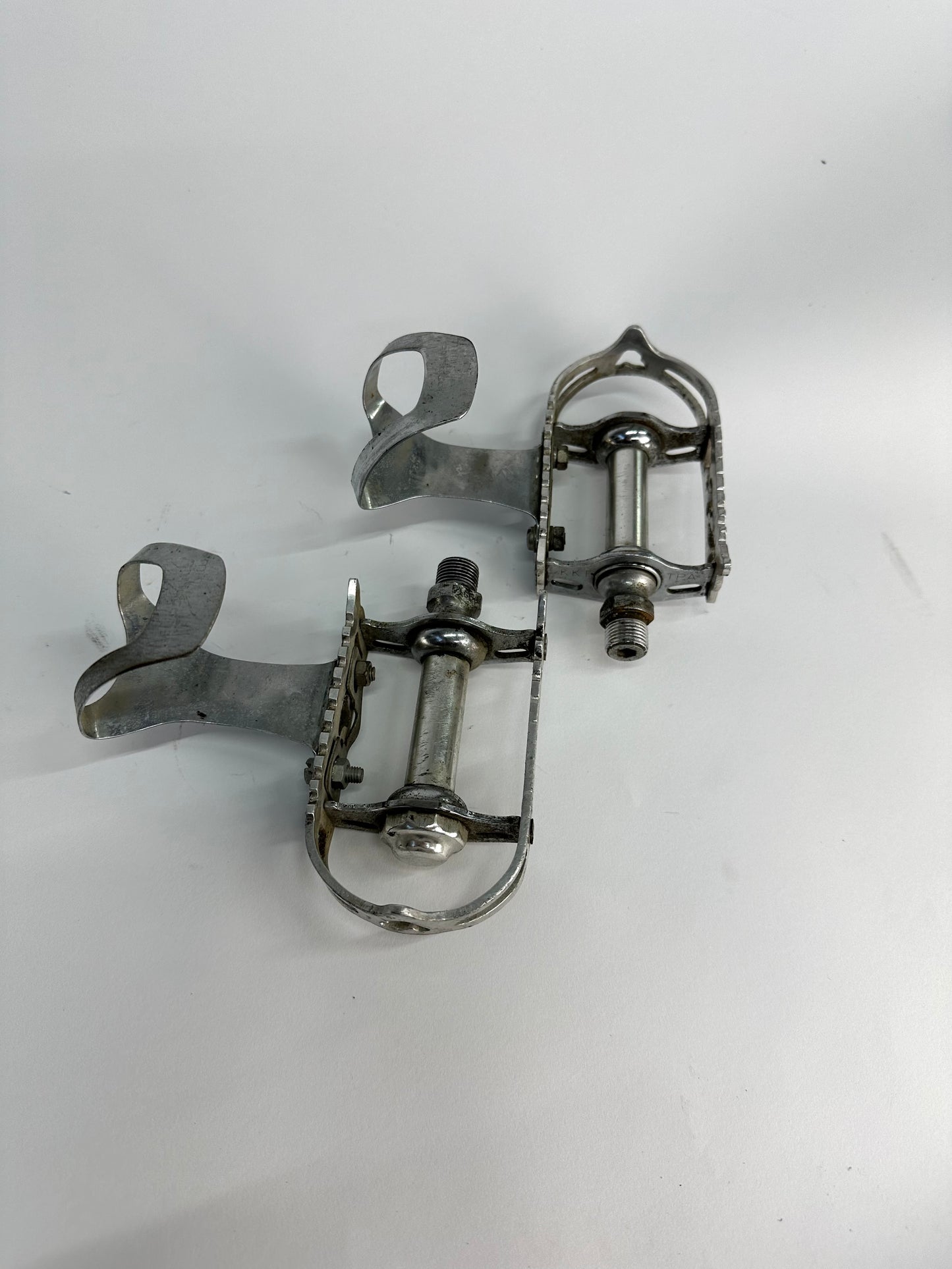 Kyokuto Top-Run pedals with half toe clips