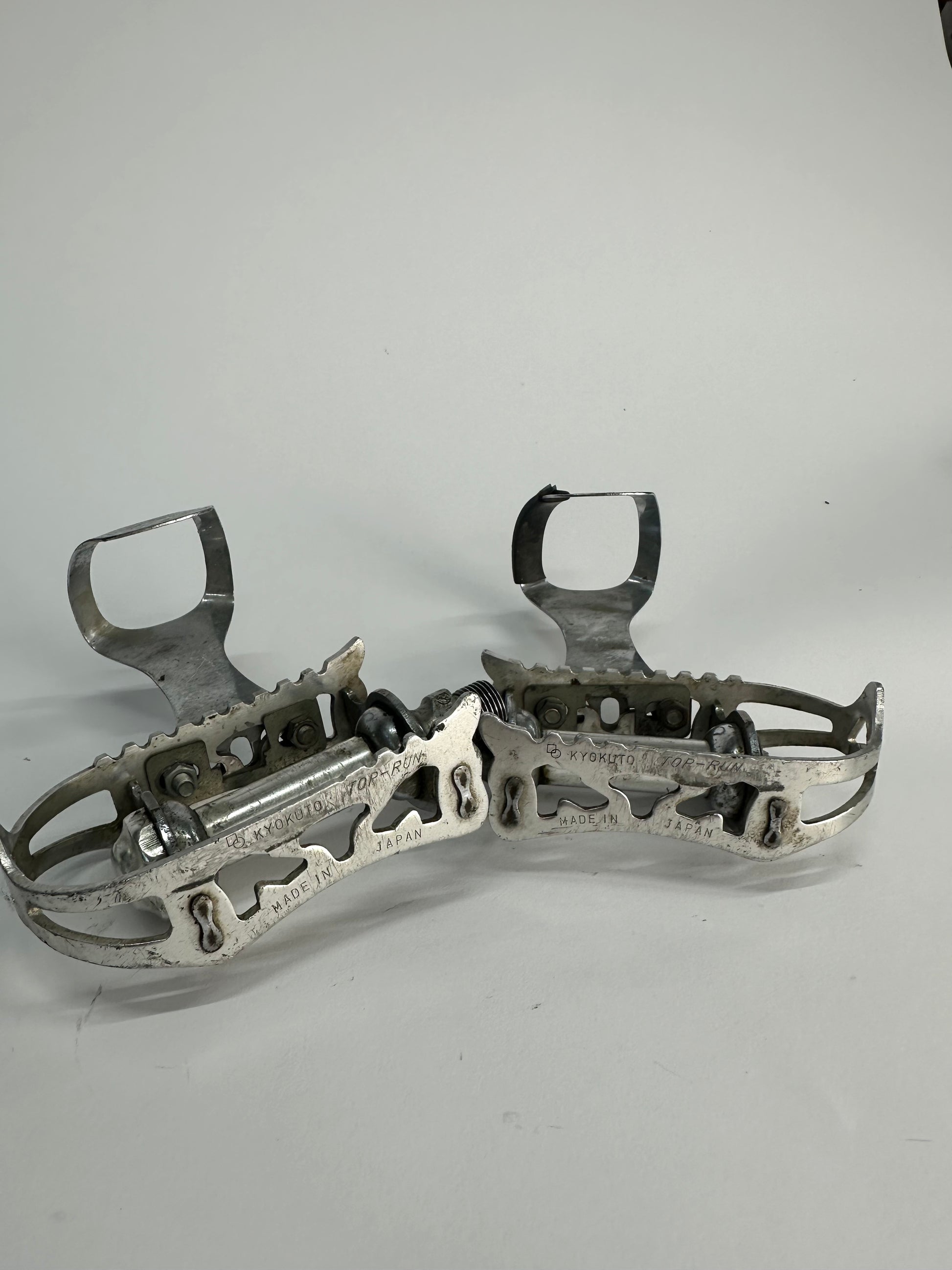 kyokuto pedals Kyokuto Top-Run pedals with half toe clips – Retro Bike Rotterdam
