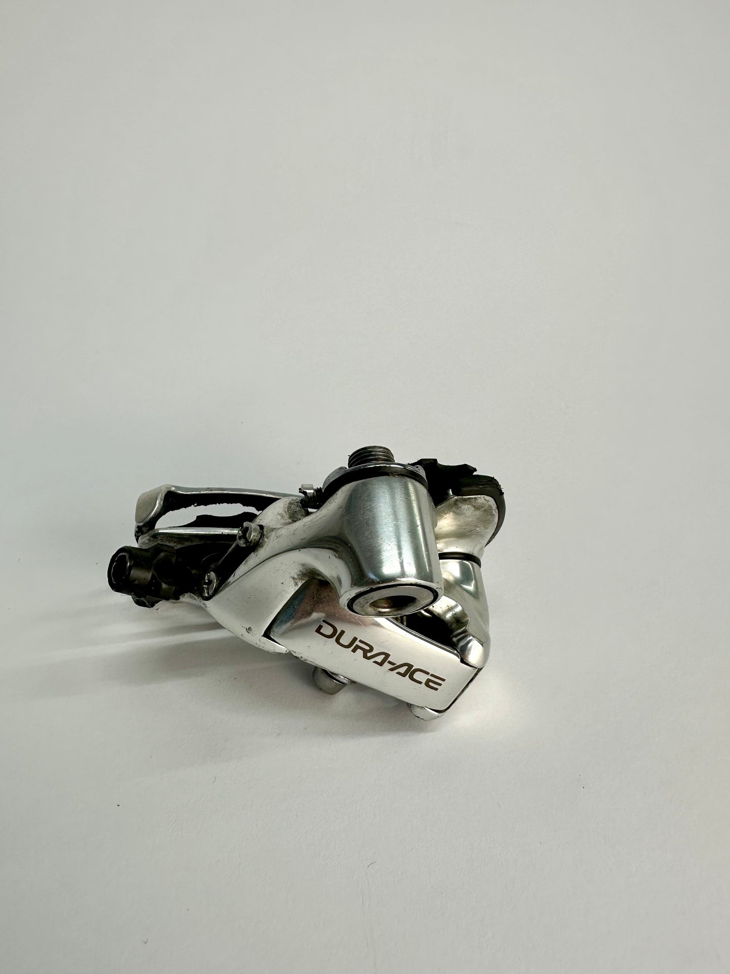 Shimano Dura Ace 7700 rear derailleur – Retro Bike Rotterdam
