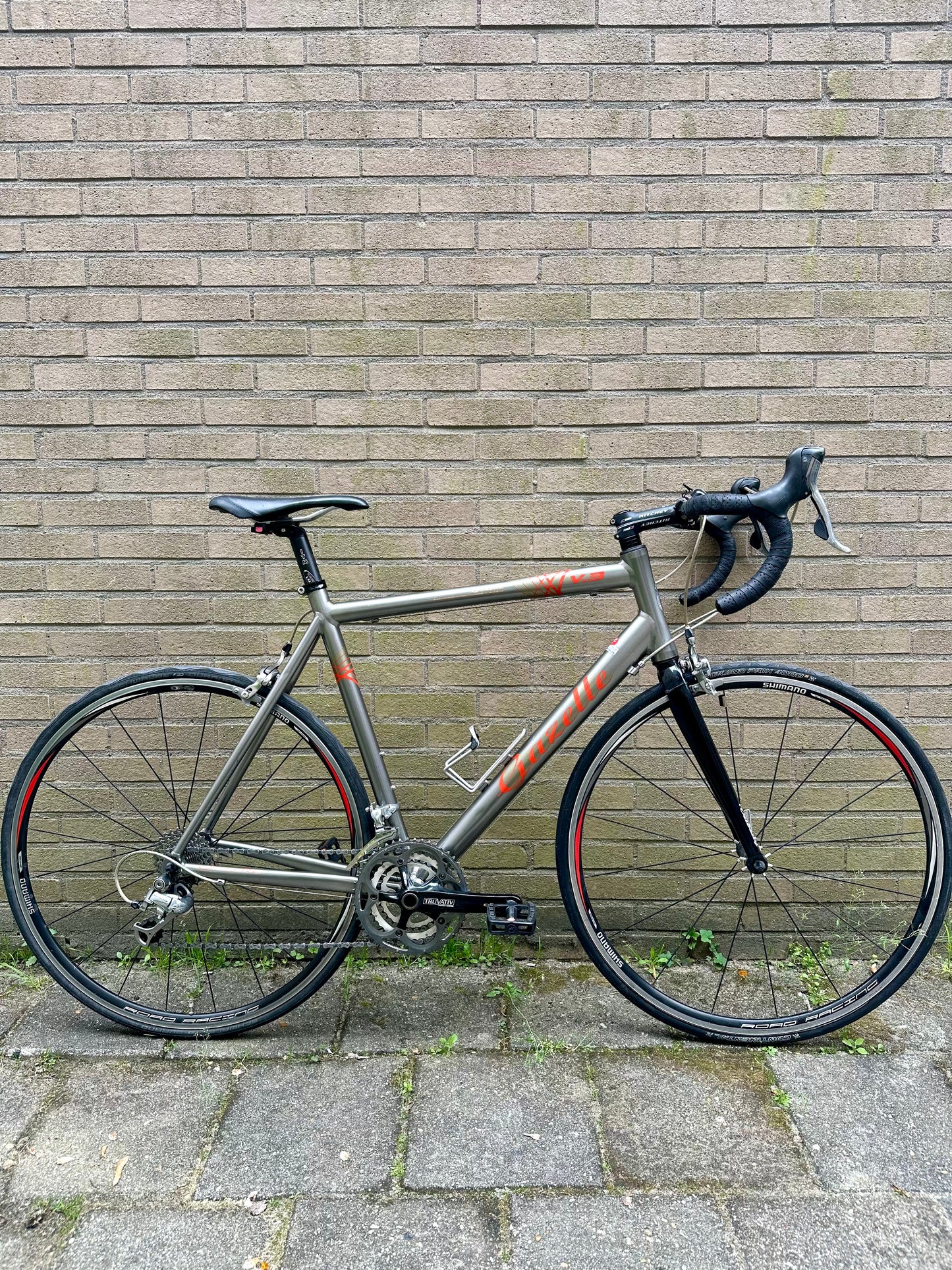 Gazelle V3 Shimano 105 9s 58cm