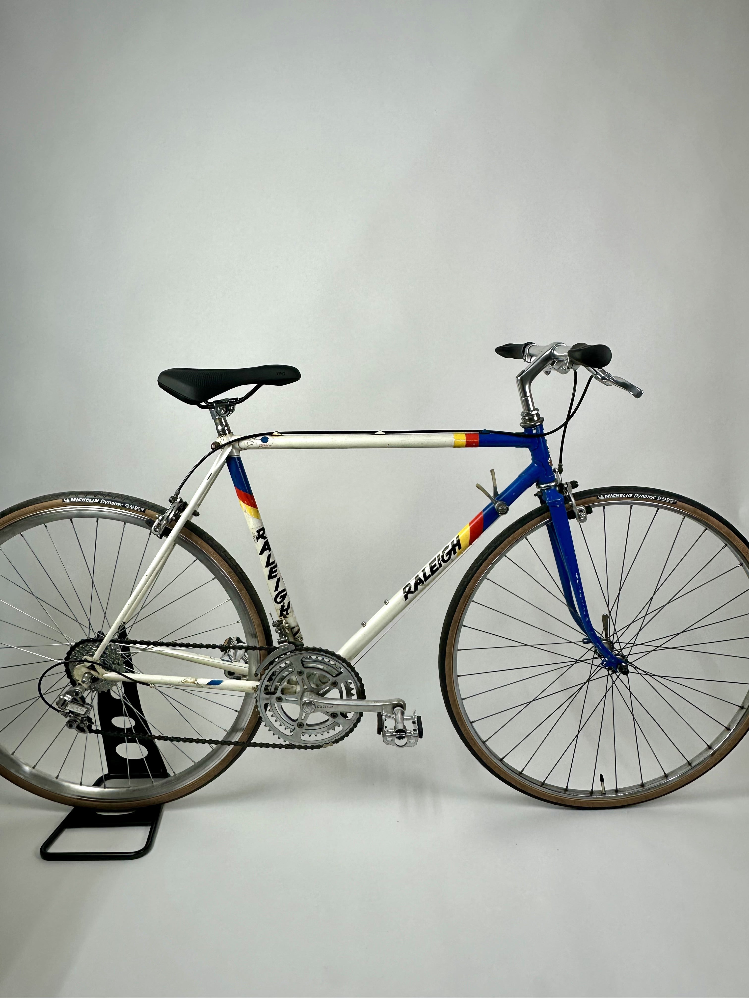 Raleigh best sale retro bike