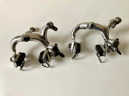 Shimano 600 Arabesque short reach brake calipers nutted bremsen