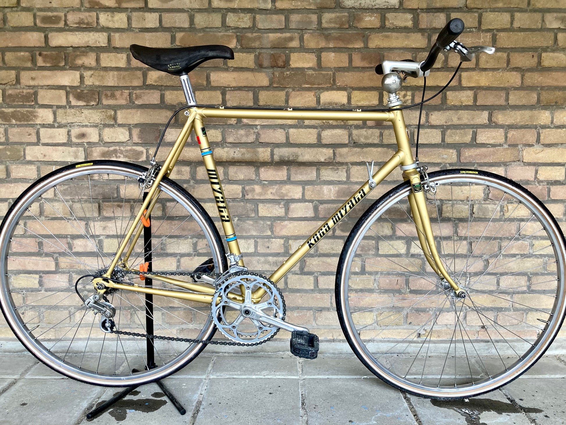 Koga Miyata Gentsracer Aero 1983 cadre de route set 56 or Koga Miyata Gentsracer Aero 1983 cadre de route set 56 or
