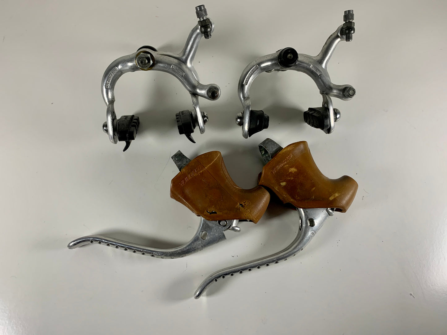Weimann Type 500 brake callipers and brake levers