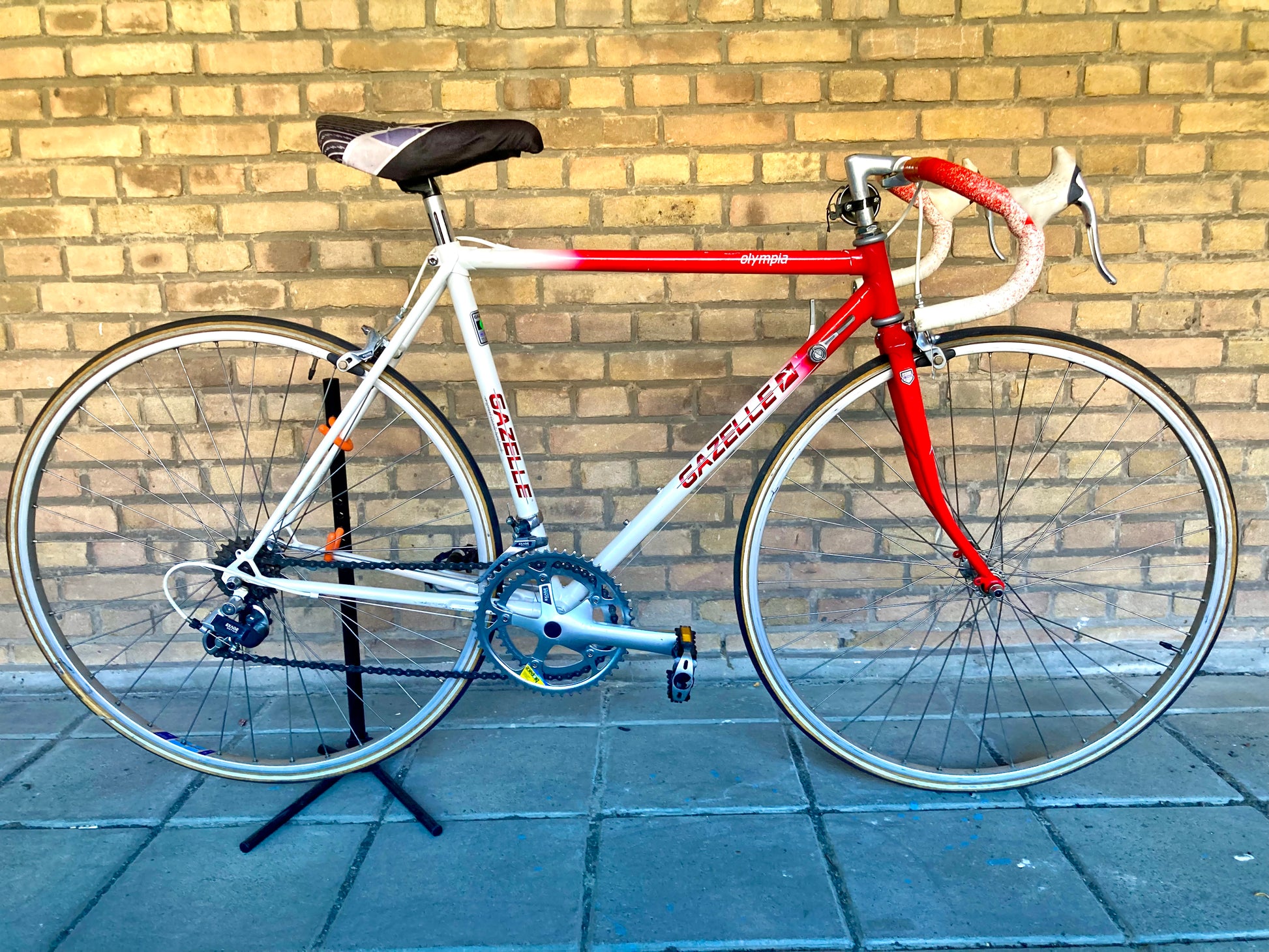 gazelle olympia rennrad Gazelle Olympia 51cm Shimano Exage – Retro Bike Rotterdam