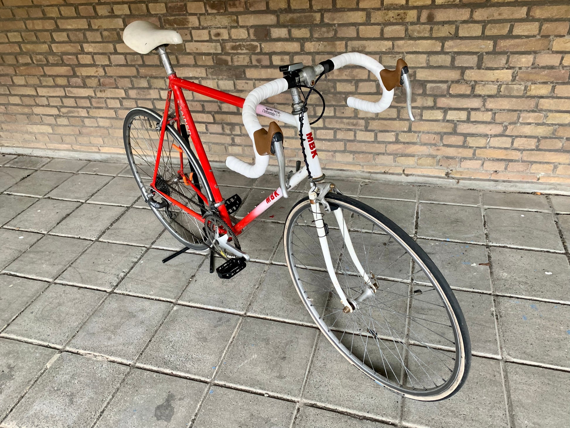 Motobecane trainer sales