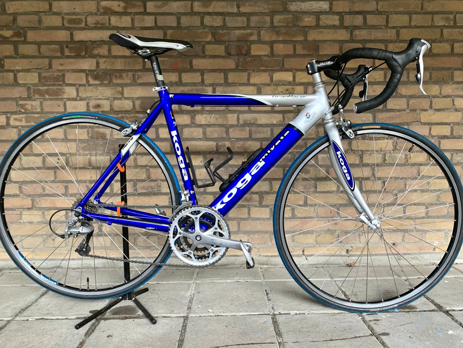 2003 Koga Miyata Granracer 52cm Shimano Tiagra – Retro Bike Rotterdam 2003 Koga Miyata Granracer 52cm Shimano Tiagra – Retro Bike Rotterdam