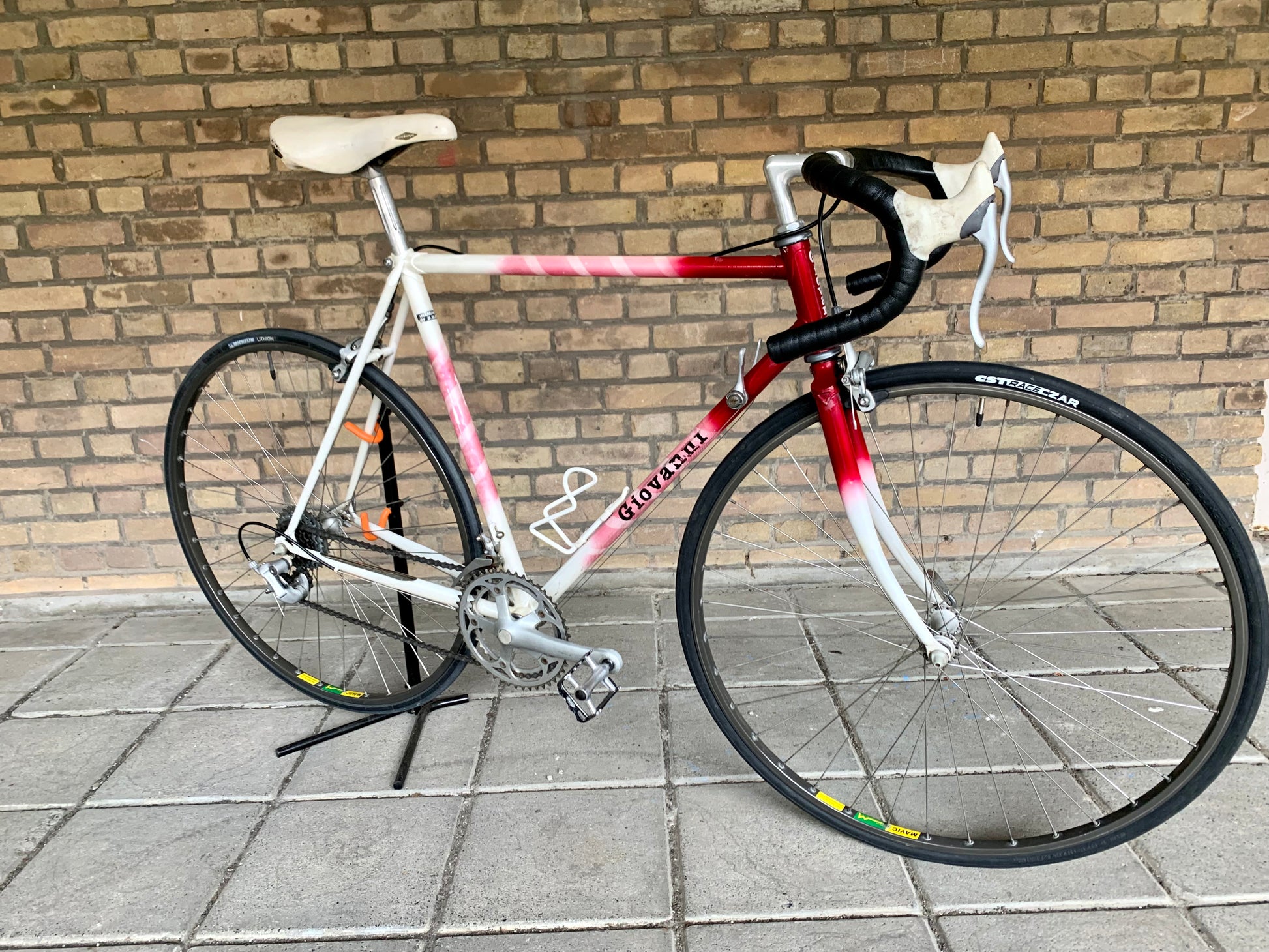 Giovanni 56cm Shimano 105 – Retro Bike Rotterdam - Main Image