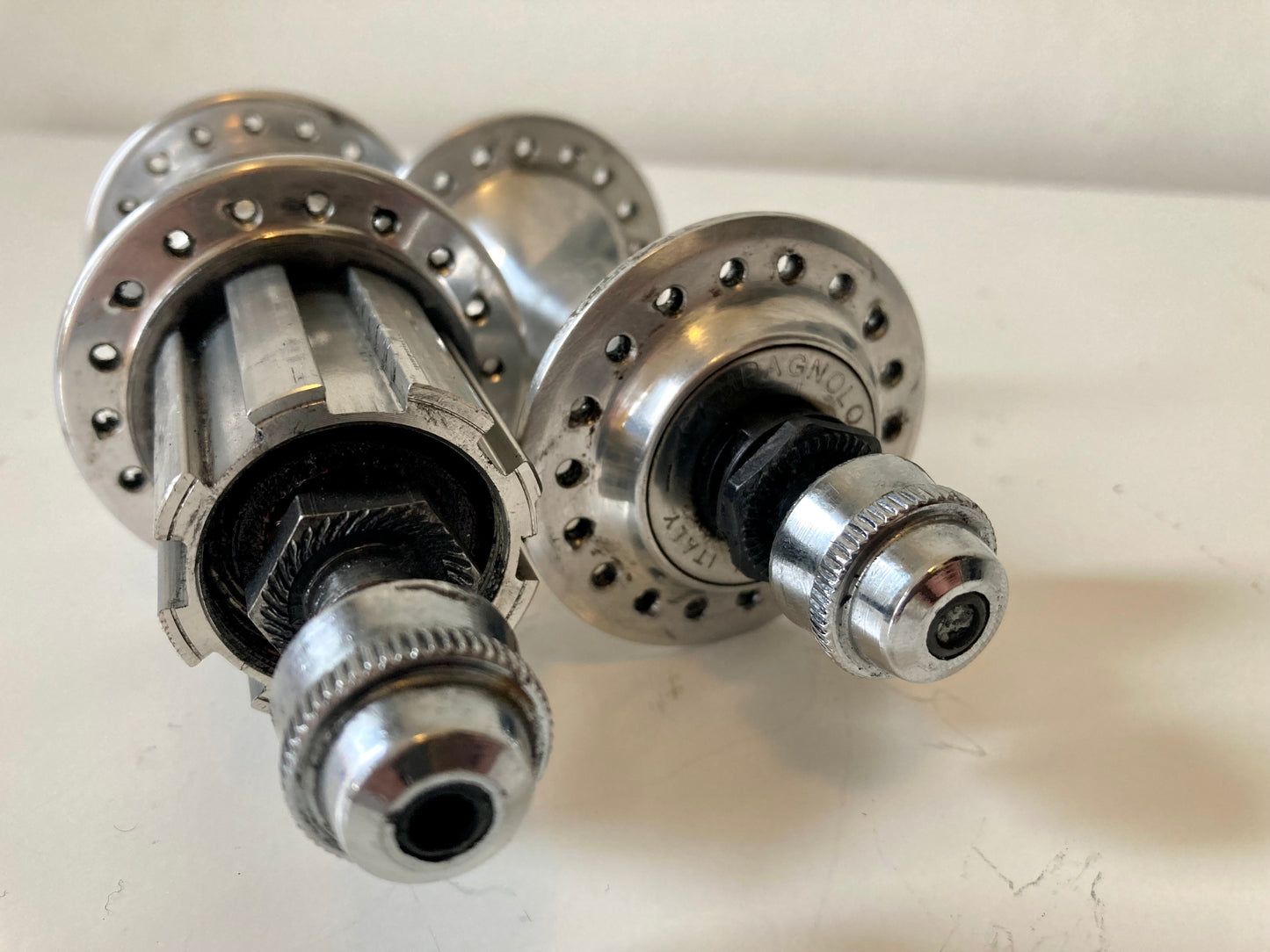 Campagnolo 36 hole Veloce 9,10,11 speed hubs